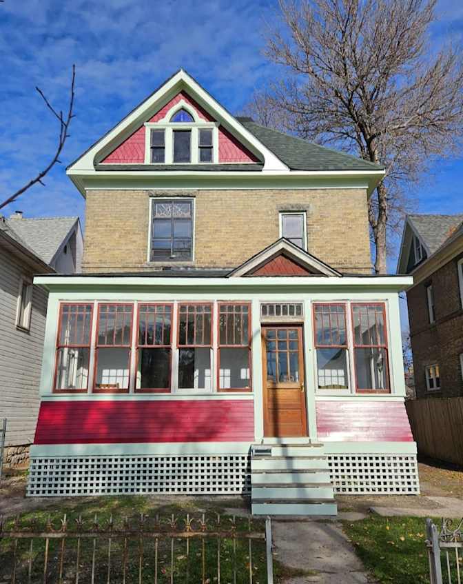 Matthew Jacobi's room