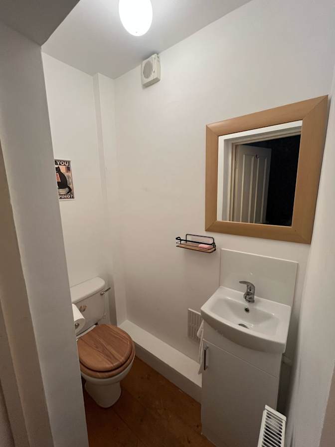Photo of Javier's room
