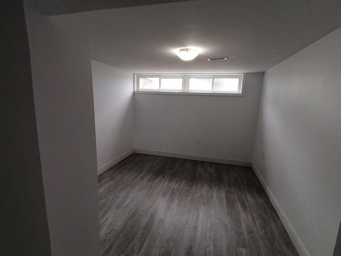 Beautiful, Clean & Bright!'s room