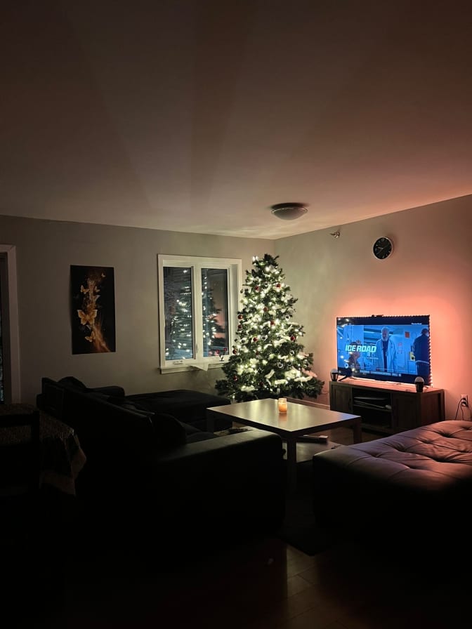 Deemanshu Arora's room