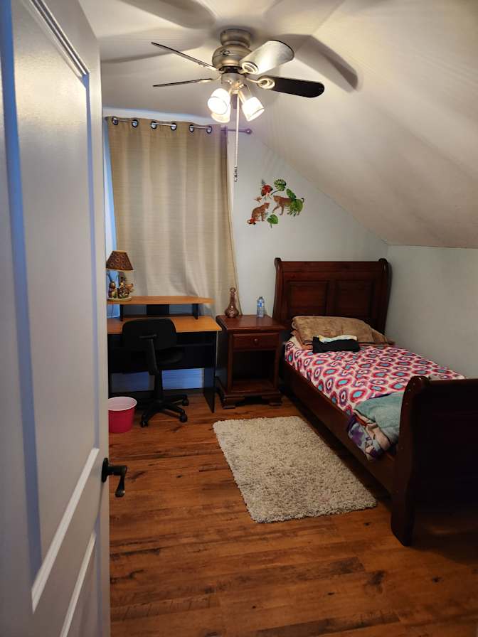 Photo of Romesh's room