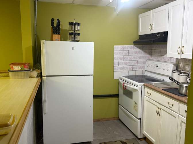 Anita  goorcharan's room