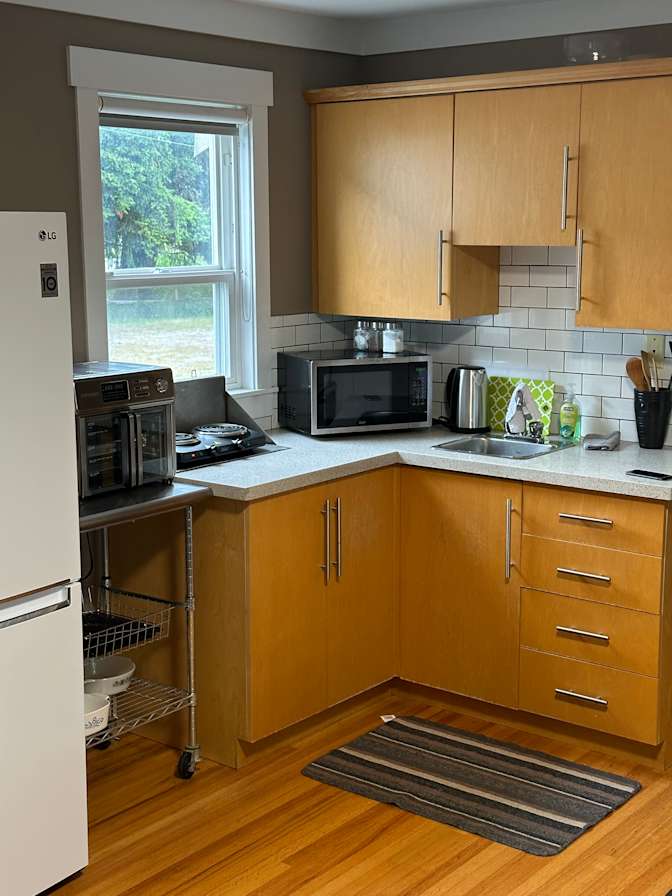 Andrew Miloglav's room