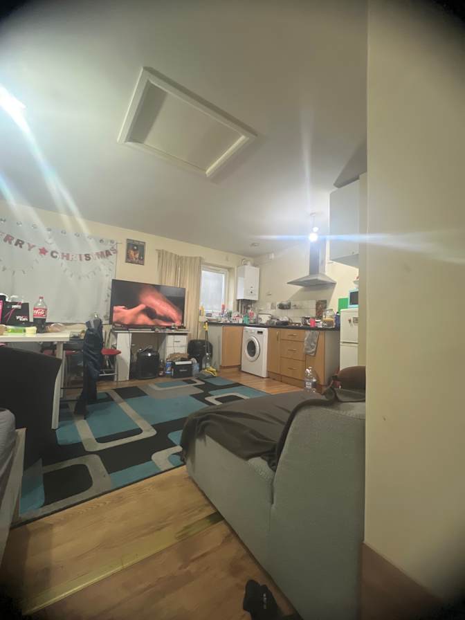 Photo of Shan Perera's room