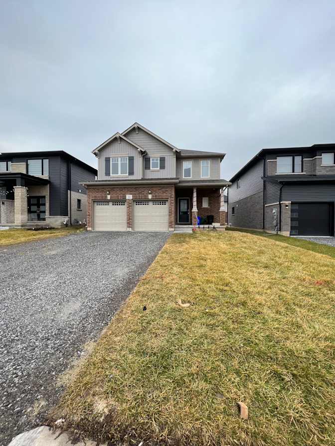 Krystil Lyttleton's room