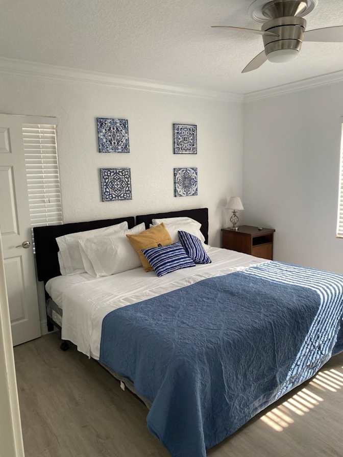 Photo of PadSplit's room