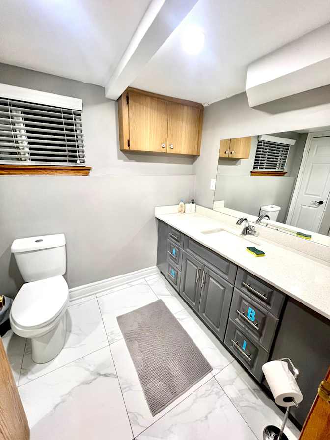 EKC Homestay Toronto's room