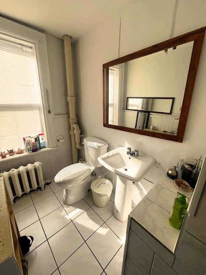 Photo of Ofield's room