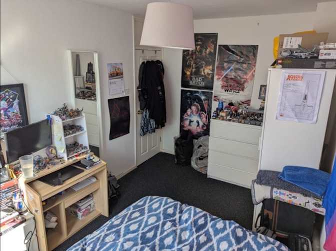 Photo of Yagiz's room