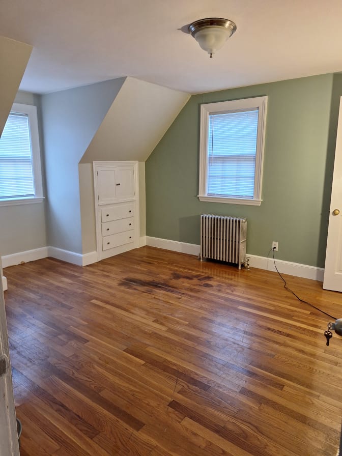 Photo of Caroline's room