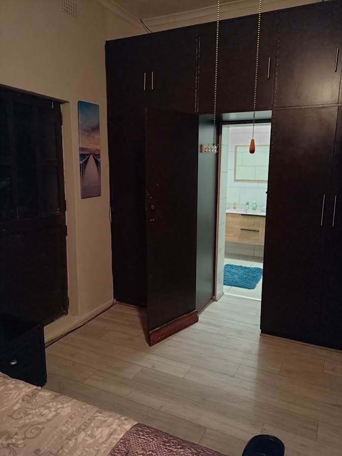 Photo of Gregory Lucas's room