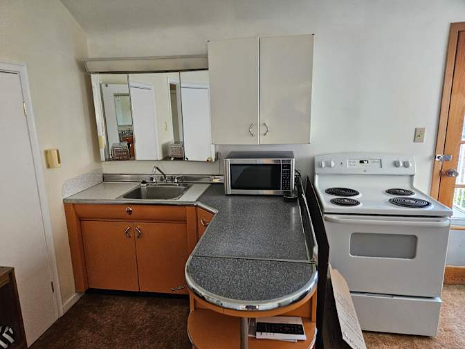 Vanessa Harris's room