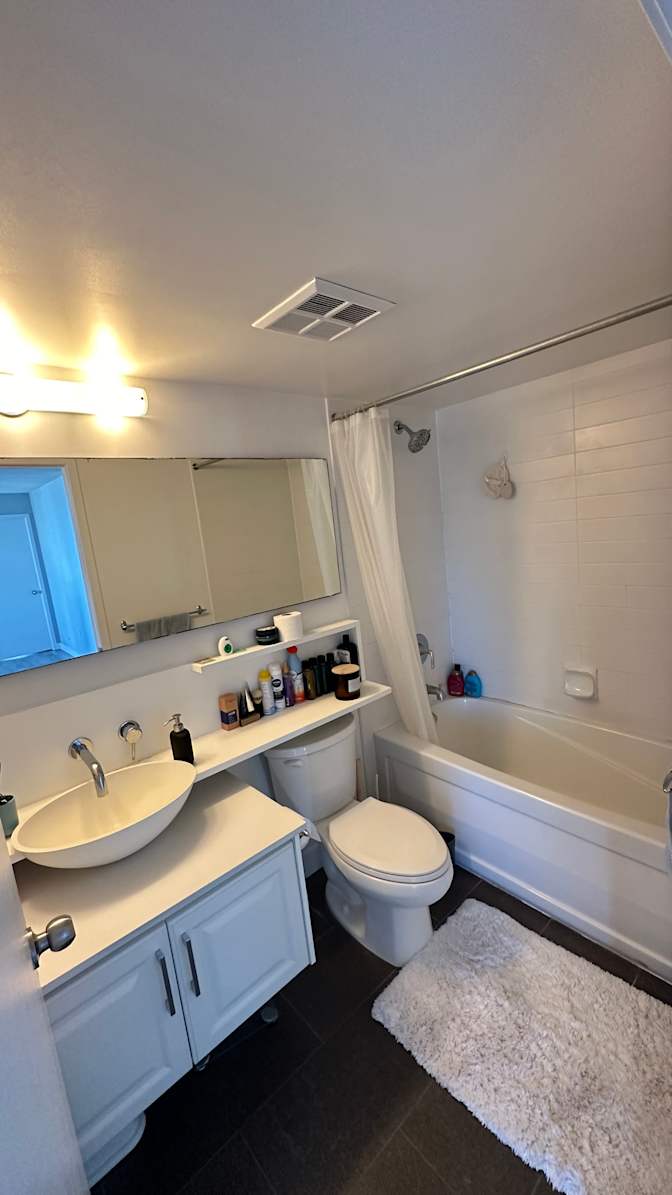 Photo of Miken's room