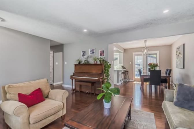 Gurpreet Hansra's room