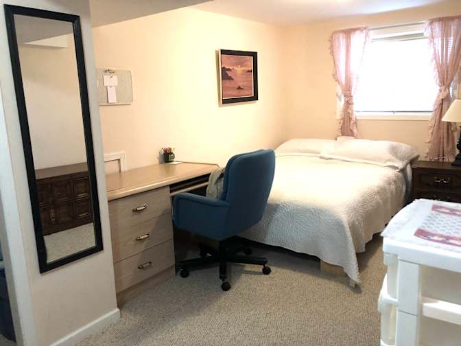 Photo of Annie Dalayon's room