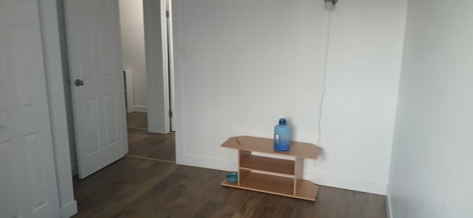 Veshon Kameka's room