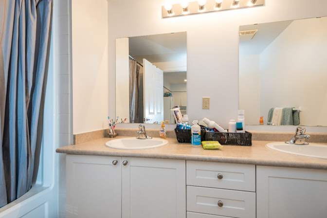 Hailey Tucker's room