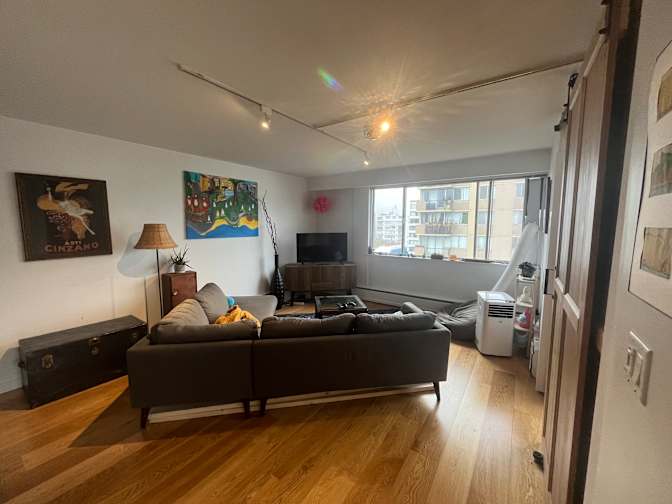 Amelia Kobzar's room