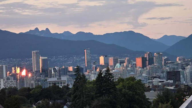 rodrigo arias's room