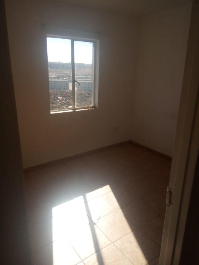 Photo of Tebele's room