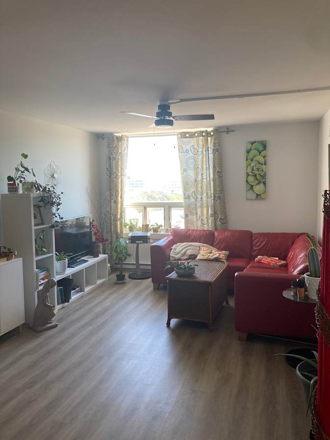 Christina April's room