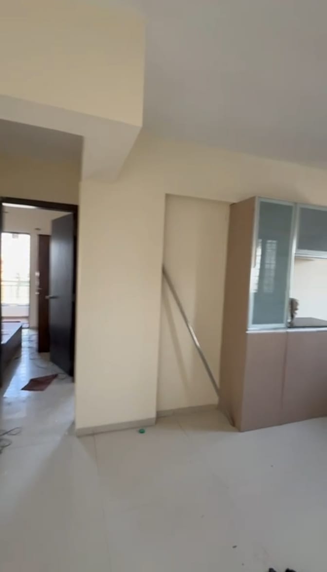 Photo of Avnii's room