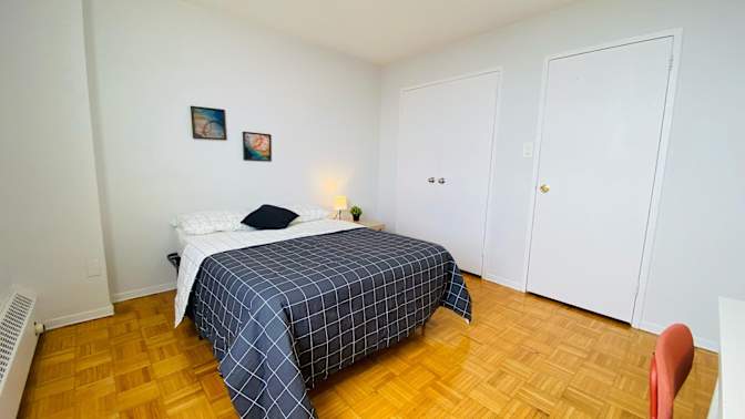 Feyza Elif Demir's room