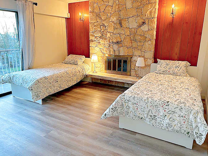 Photo of Shahram's room