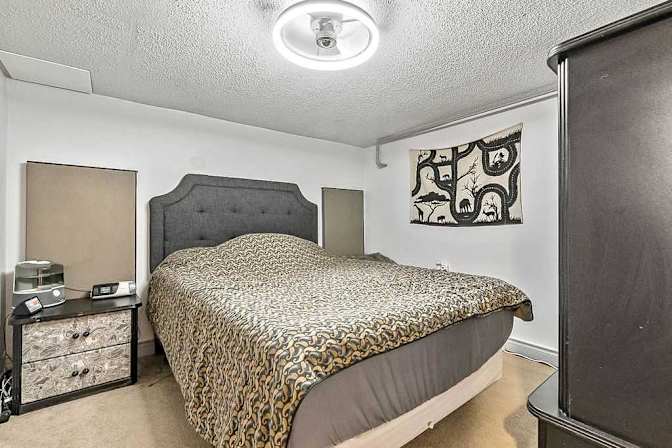 Rozita Ghasemi's room