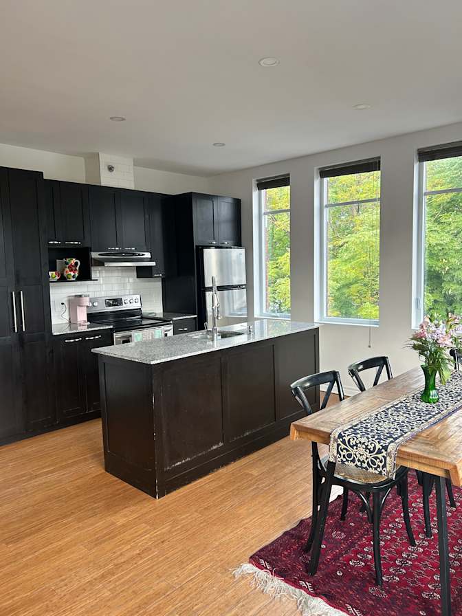 Photo of Maryamme's room