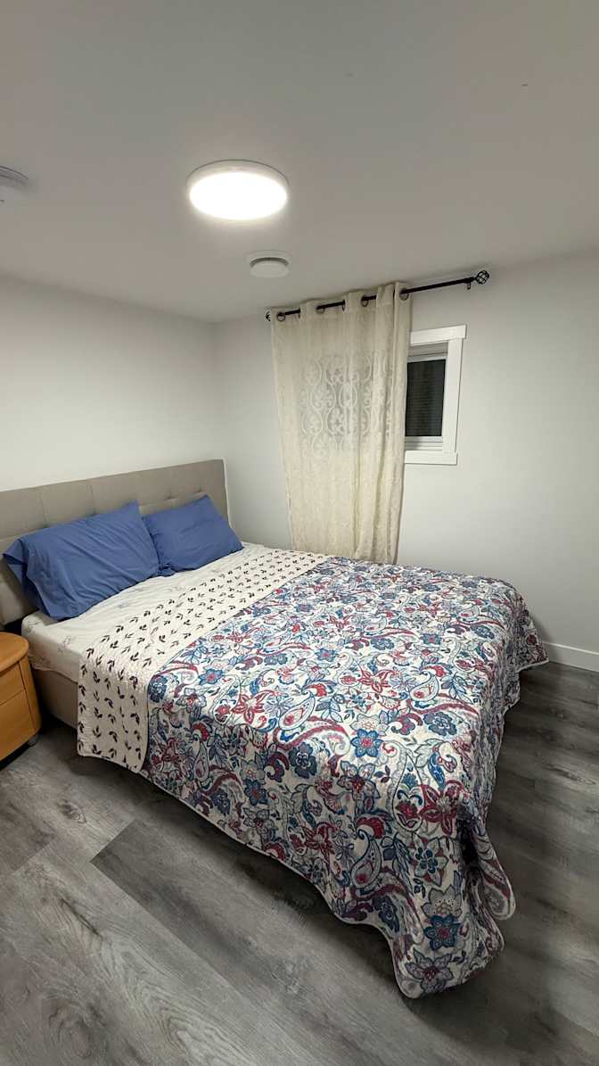 Elodie Tamdem's room