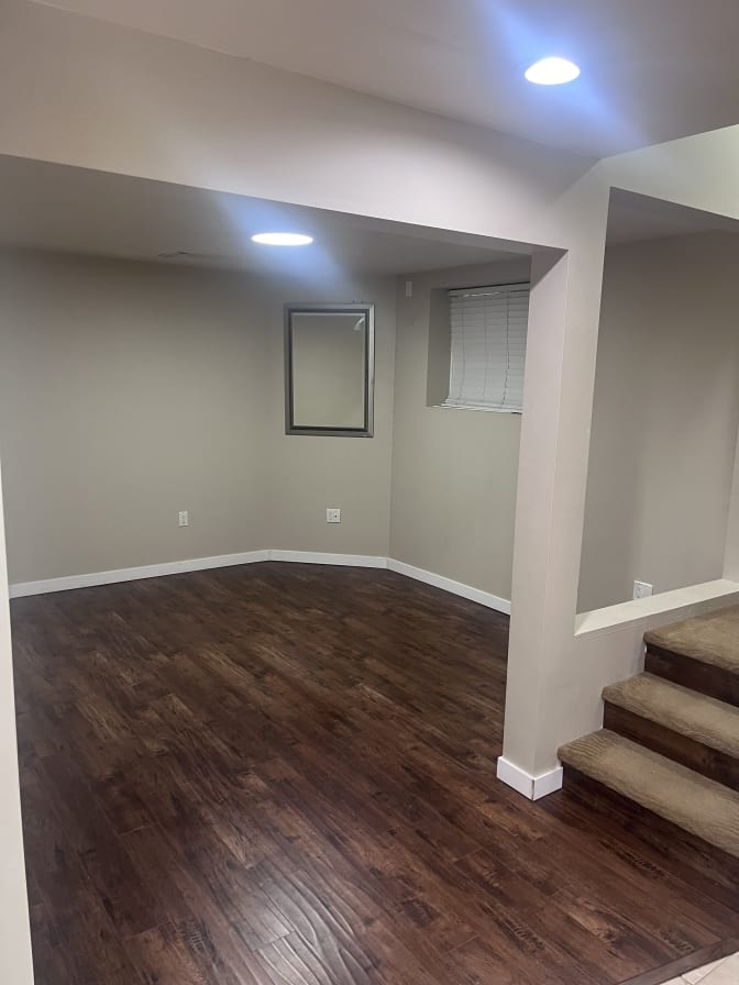 Nikhil theathar's room