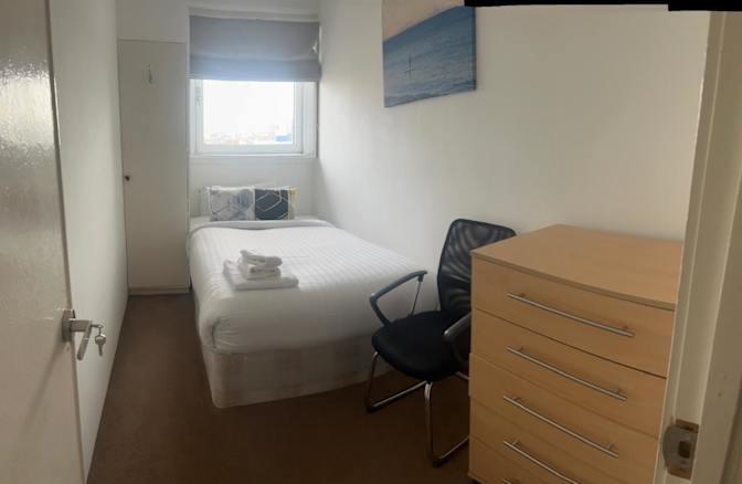Photo of Ander's room