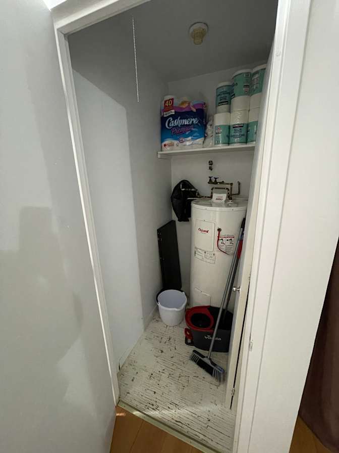 Abdessamad LAKHAL's room