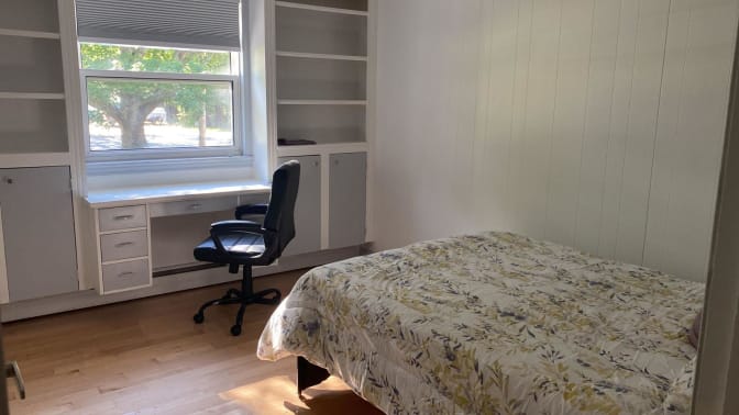Photo of Vincent's room