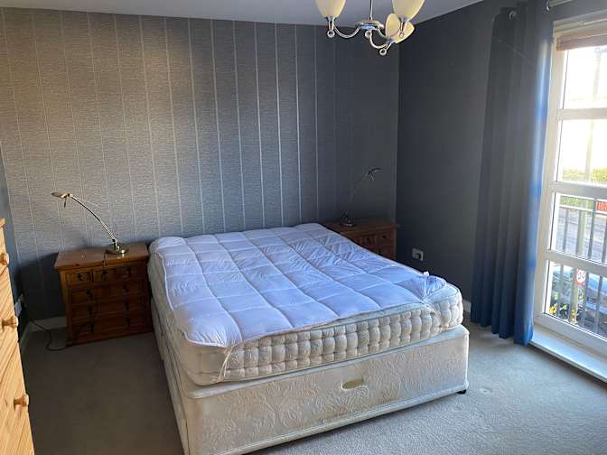 Private room to rent in share house Chesser Cresc... Roomies.co.uk