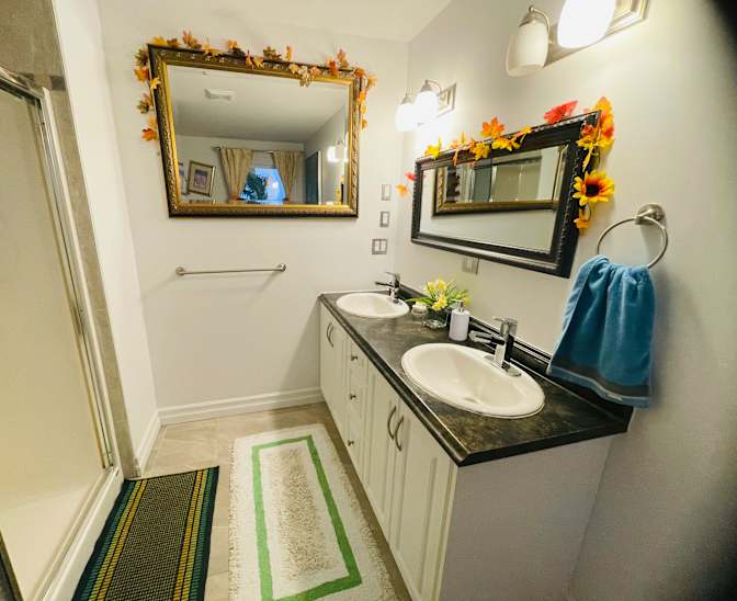 Xiaoye ( Zoe)'s room