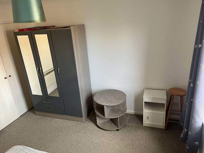 Photo of Ion's room