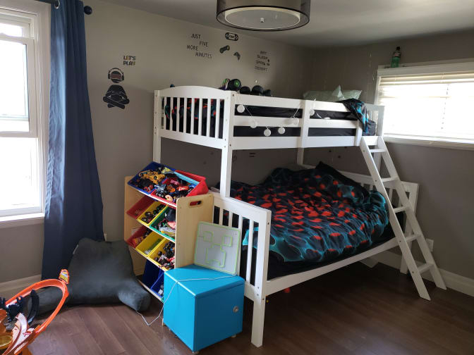 Photo of Tiffany Huggins's room