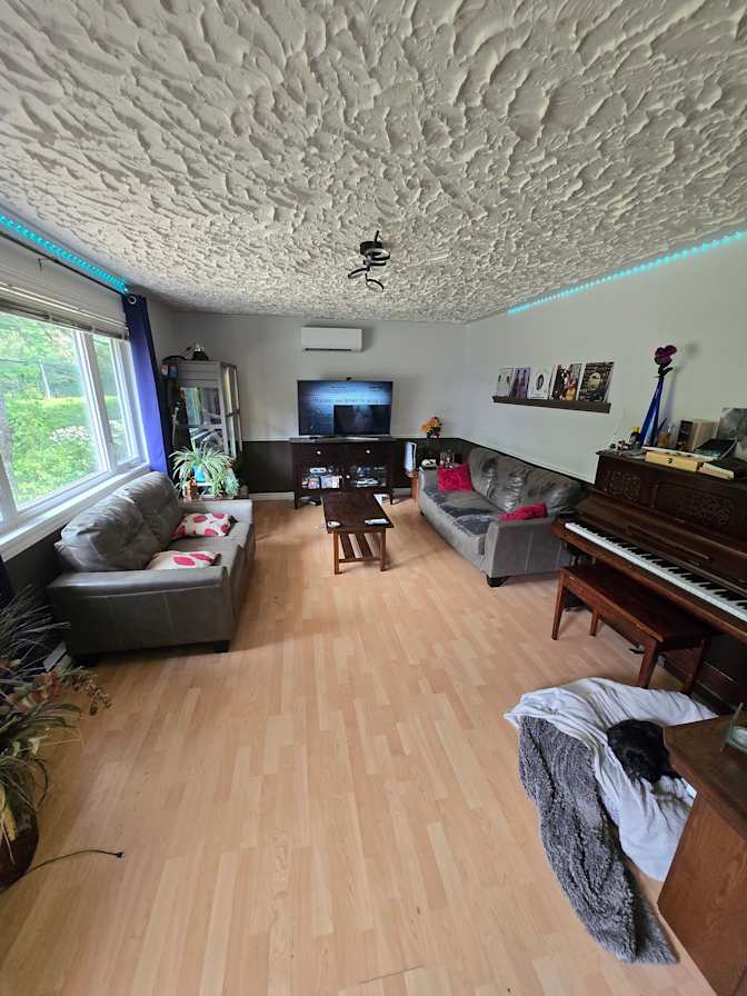 Photo of Eric's room