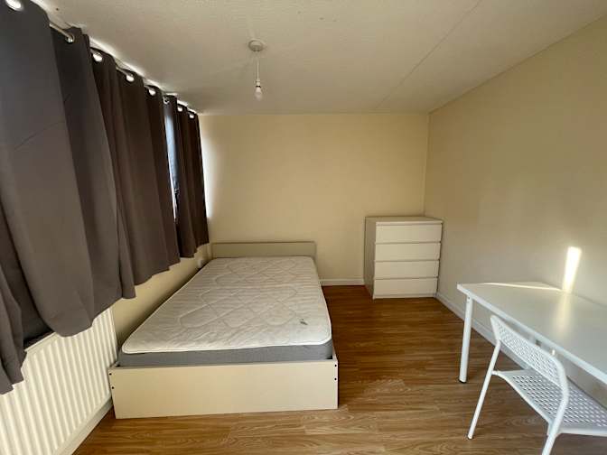 Photo of Kal's room