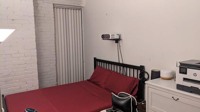 Photo of Drekken's room