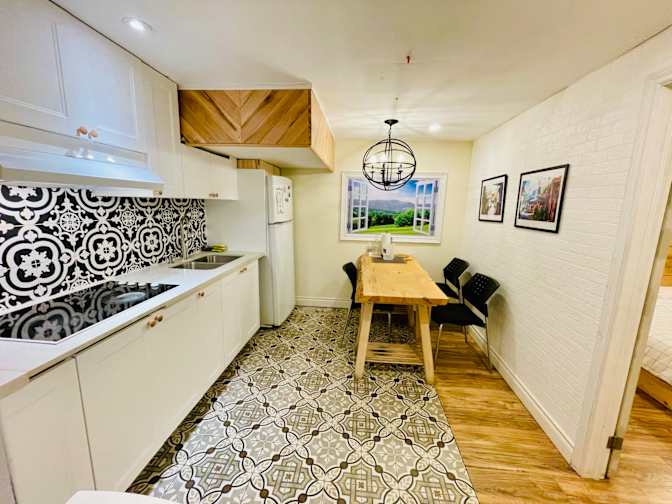 Photo of TRAN's room