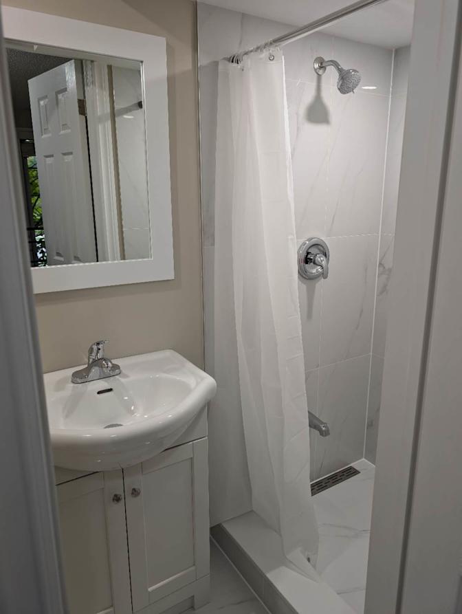 Photo of ZeoZ's room