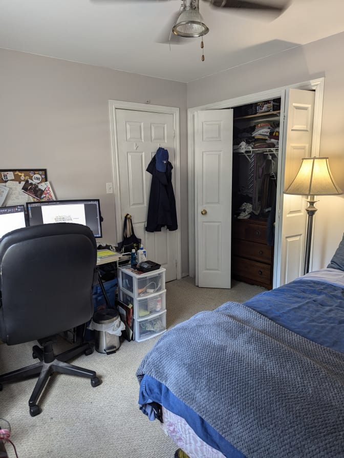 iain davidson's room