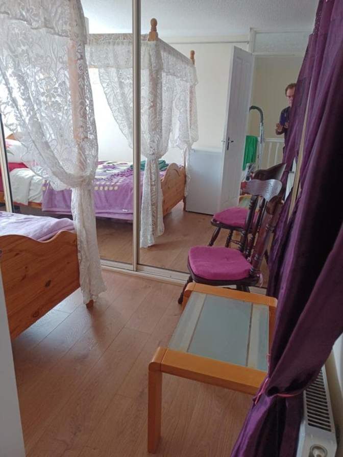 Photo of Steve and Jana's room