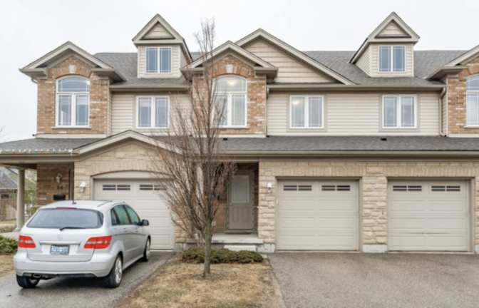 Angelica Maynes's room