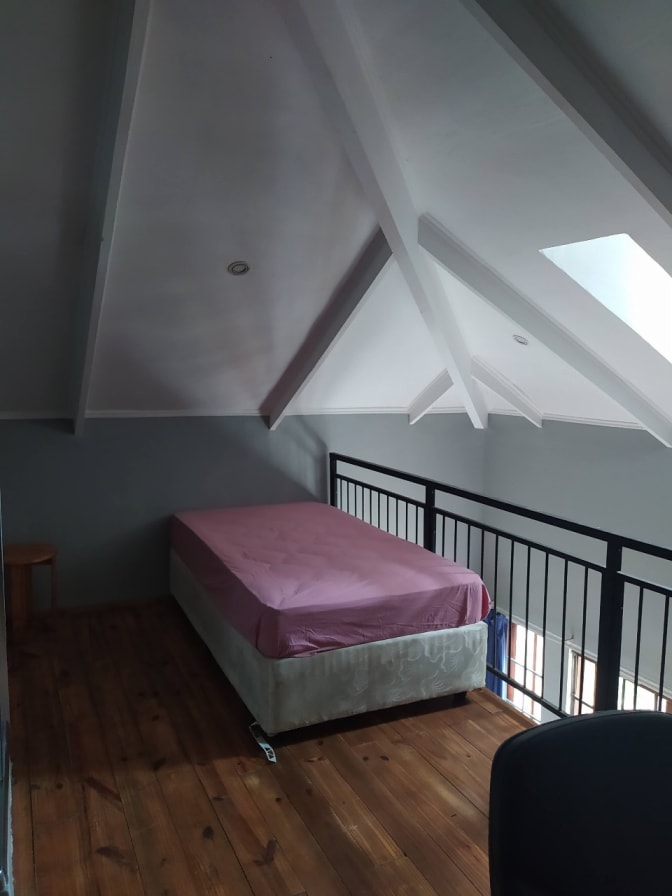 Photo of Bongi's room