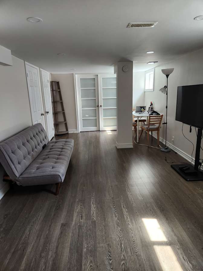 Photo of Ken's room