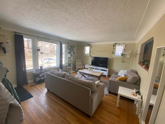 Photo of Taylor's room
